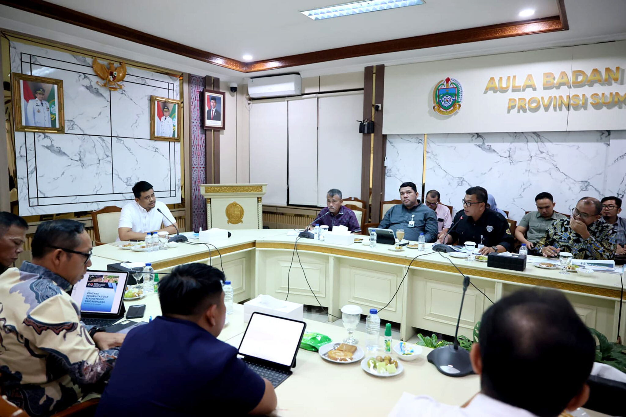 Thumbnail Percepat Pemulihan Pascabencana, Gubernur Sumut Bobby Nasution Minta Kabupaten/Kota Segera Selesaikan Dua Dokumen Ini
