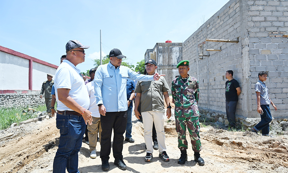 Thumbnail Tinjau Pembangunan Huntap dan Sapa Warga Huntara, Gubernur Bobby Nasution Dorong Komitmen Pemkab Terus Berkolaborasi Percepatan