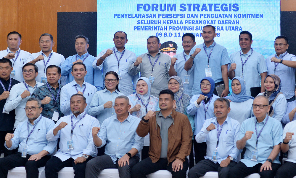 Thumbnail Forum Strategis OPD Sumut Hasilkan Tujuh Komitmen Bersama, Gubernur Bobby Nasution Optimistis Bangun Sumut Lebih Baik