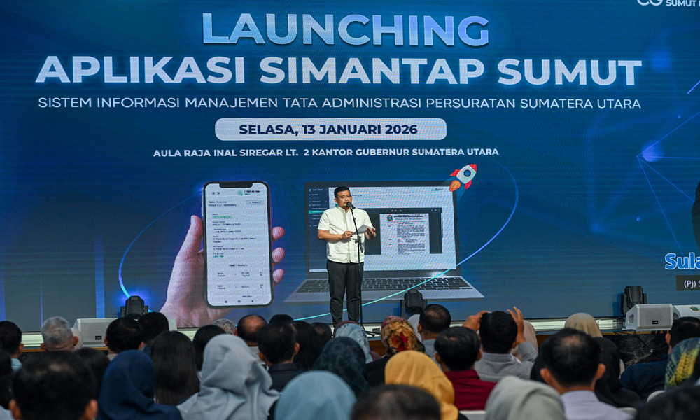 Thumbnail Percepat dan Permudah Administrasi Persuratan Pemprov Sumut, Gubernur Bobby Nasution Luncurkan SIMANTAP SUMUT
